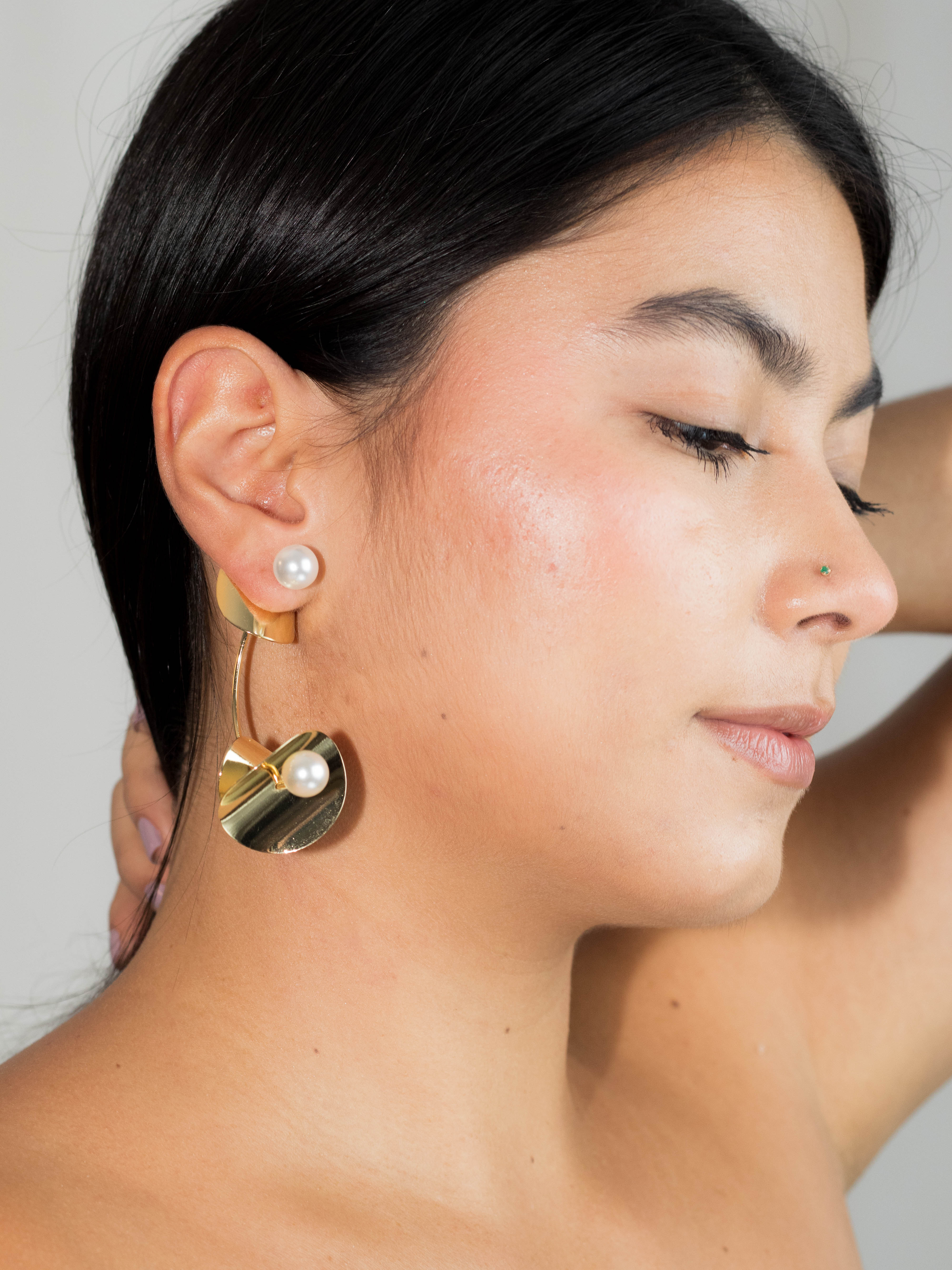 Aretes largos dorados - Image 2