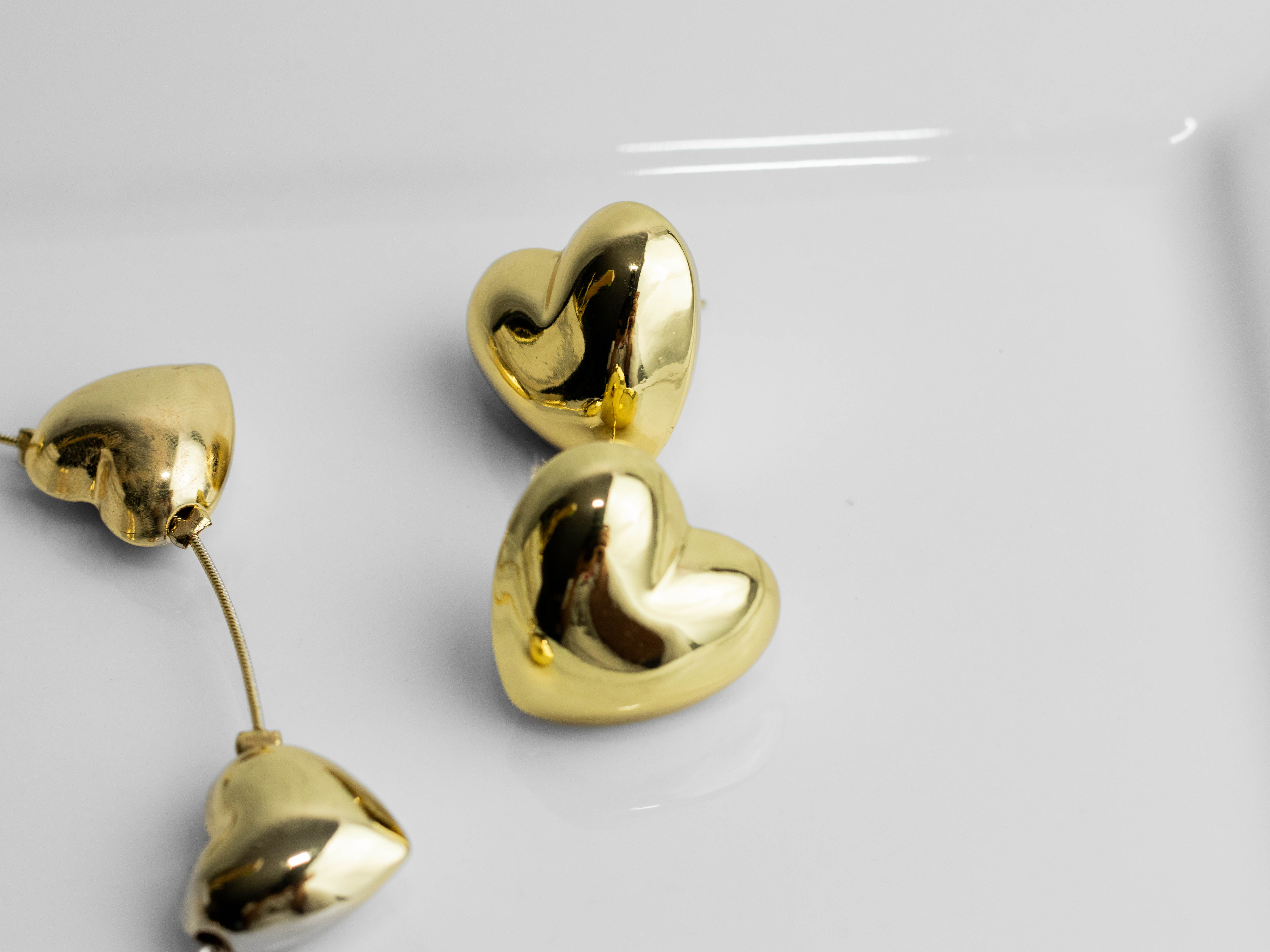 collar choker corazón con topos - Image 3