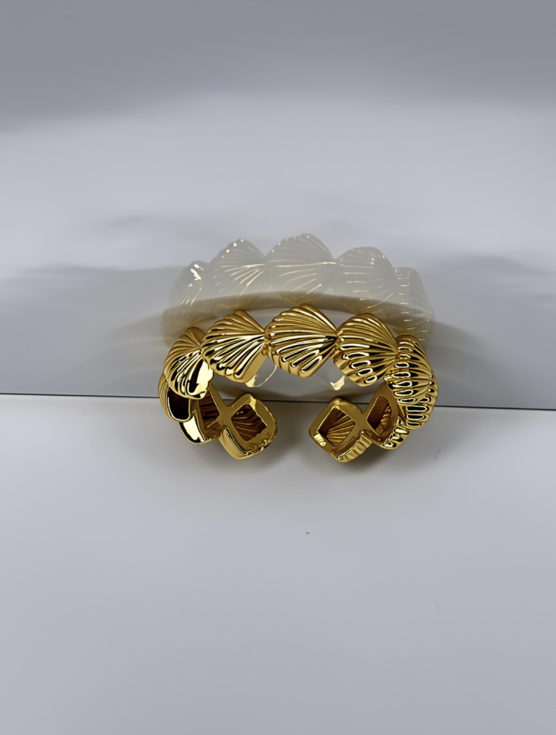 Anillo de conchas - Image 2